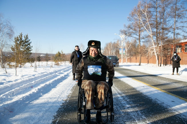 中共黨員、一等功榮立者王曙光不畏嚴(yán)寒，挑戰(zhàn)自我（王鵬）.jpg