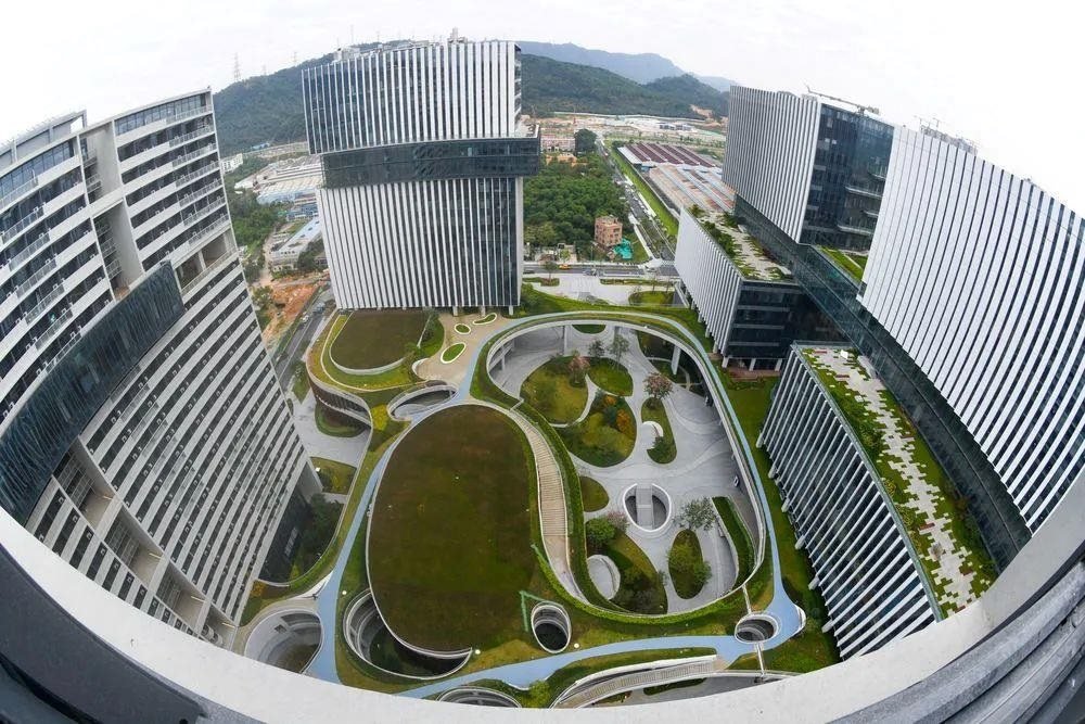 △位于深圳的光明科學(xué)城啟動區(qū)。預(yù)計今年啟動區(qū)的合成生物大科學(xué)裝置將部分投入使用。