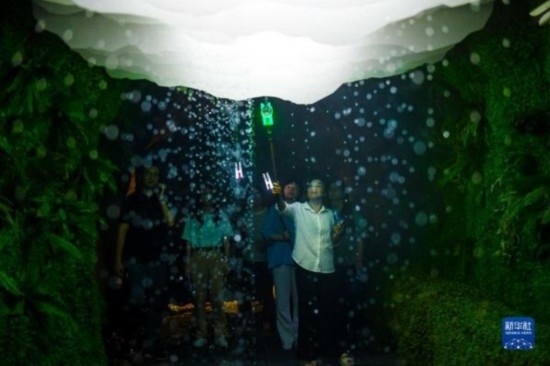 浙江新昌：夜經(jīng)濟(jì)拉動旅游業(yè)發(fā)展