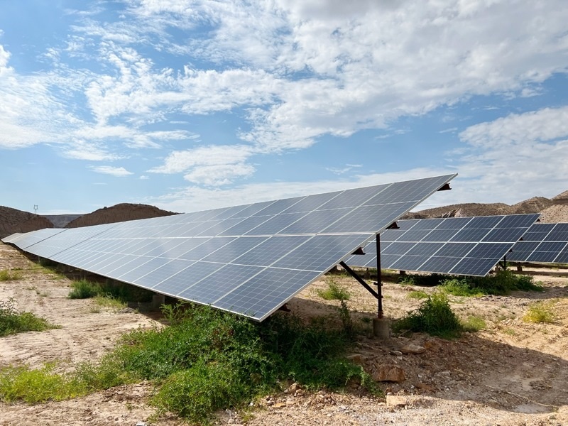 甘肅白銀深部銅礦廢石場(chǎng)100兆瓦光伏發(fā)電項(xiàng)目。受訪(fǎng)者供圖