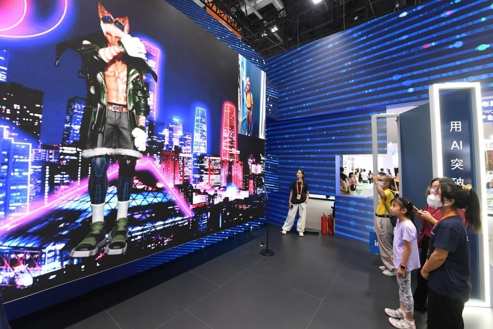 這是9月2日在國家會議中心拍攝的一款數(shù)字人。新華社記者 任超 攝