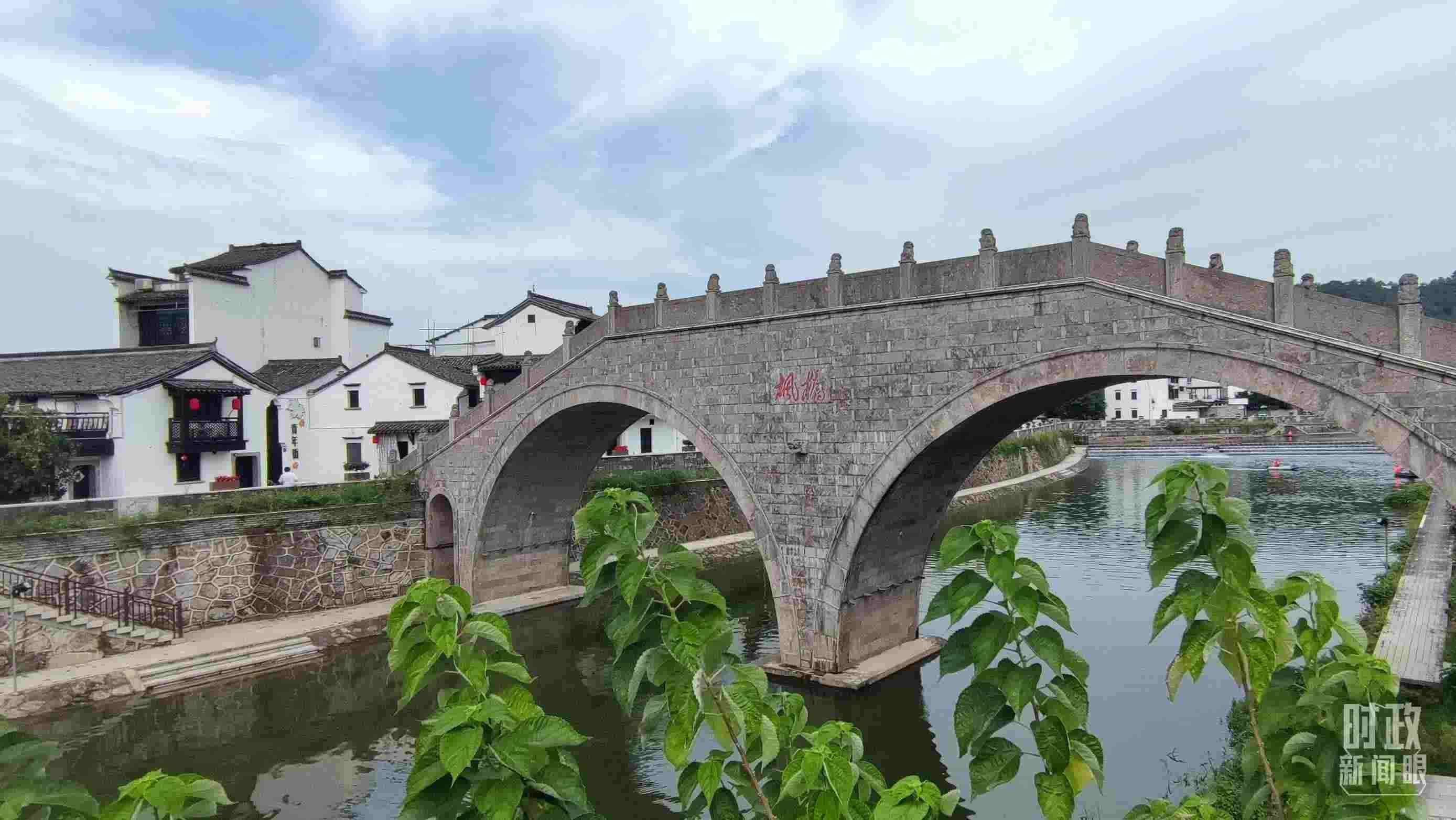 △楓橋古鎮(zhèn)。（總臺央視記者耿小龍拍攝）