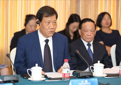 中國社會工作聯(lián)合會會長陳存根致辭。主辦方供圖