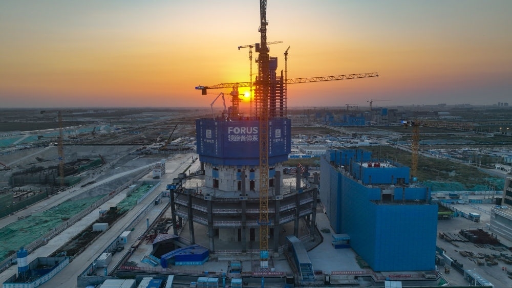 在雄安新區(qū)啟動區(qū)拍攝的中國中化大廈項目（9月21日攝，無人機照片）。新華社記者 張鋮 攝