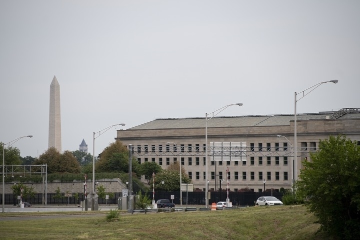 這是2021年8月3日在美國弗吉尼亞州阿靈頓拍攝的美國國防部所在地五角大樓。新華社記者劉杰攝