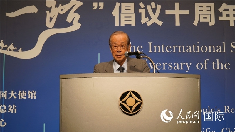 日本前首相福田康夫致辭。人民網(wǎng) 蔣曉辰攝