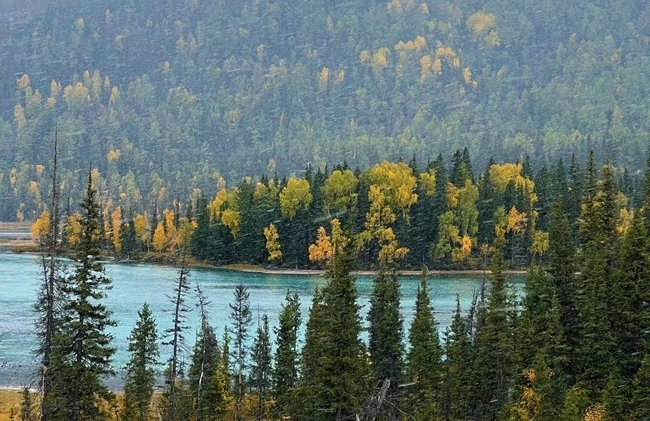 禾木景區(qū)。中國鐵路烏魯木齊局集團(tuán)有限公司供圖