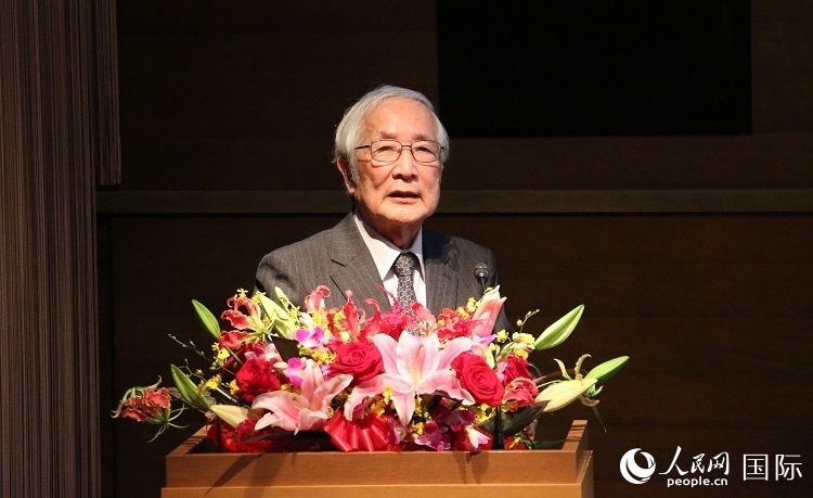 日中科學技術(shù)交流協(xié)會會長山脅道夫致辭。人民網(wǎng) 許可攝