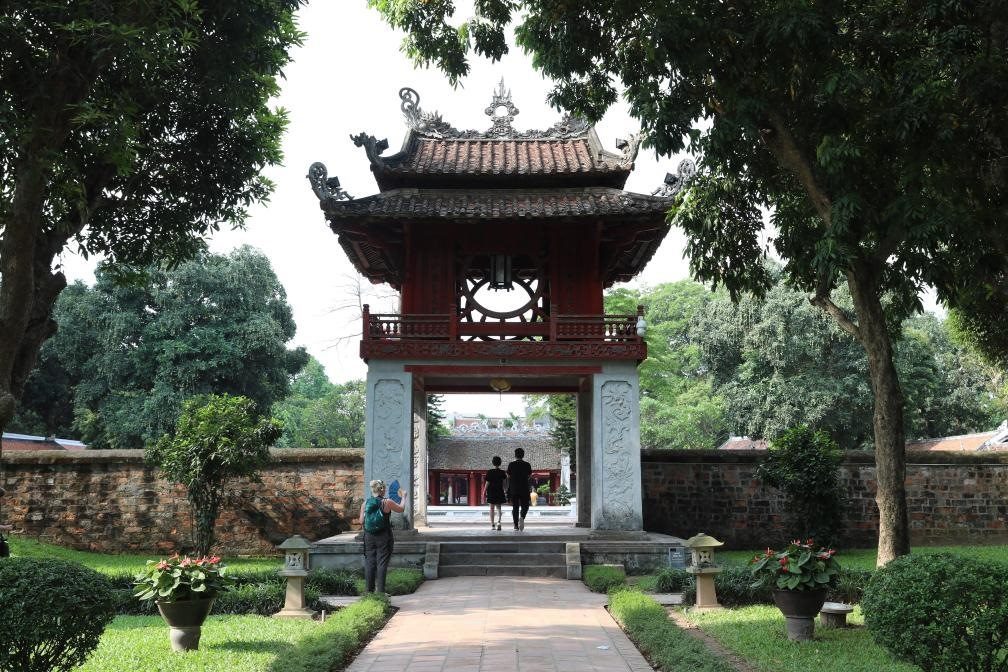 這是越南首都河內(nèi)文廟內(nèi)的奎文閣。