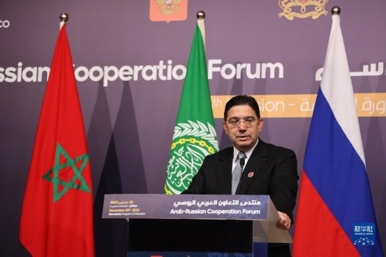 12月20日，在摩洛哥南部城市馬拉喀什舉行的第六屆阿拉伯-俄羅斯合作論壇主議程結(jié)束后，摩洛哥外交大臣布里達(dá)在記者會(huì)上講話。新華社記者霍晶攝