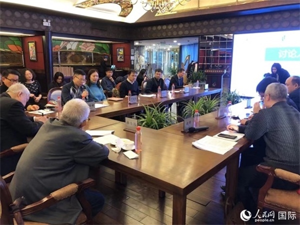 與會專家學(xué)者就拉美局勢和中拉關(guān)系展開討論。人民網(wǎng)記者 趙健攝