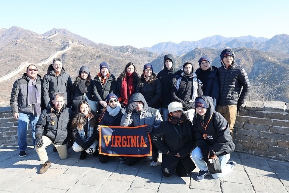 資訊有故事︱美國弗吉尼亞大學(xué)乒乓球代表團訪華：重走乒乓路 一起向未來