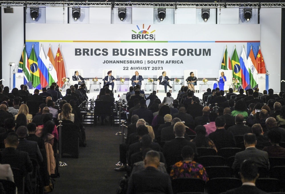 這是2023年8月22日在南非約翰內(nèi)斯堡拍攝的金磚國(guó)家工商論壇現(xiàn)場(chǎng)。新華社記者 李亞輝 攝