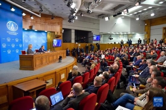 1月18日，在俄羅斯首都莫斯科，俄羅斯外長拉夫羅夫回答記者提問。新華社發(fā)（亞歷山大攝）