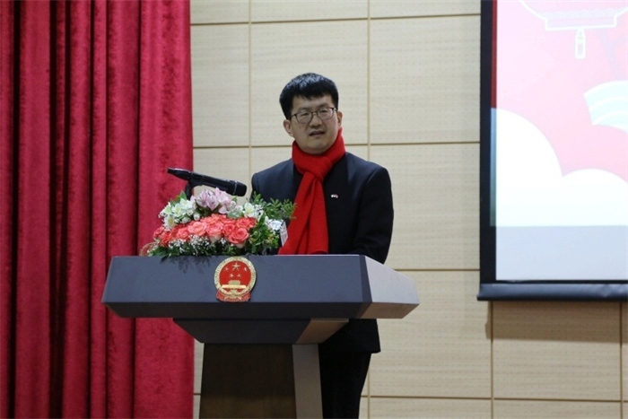 中國(guó)駐阿爾及利亞大使李健致辭。中國(guó)駐阿爾及利亞大使館供圖