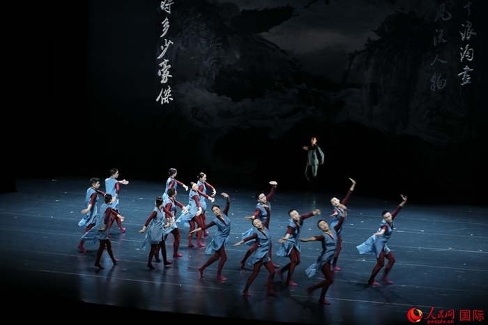 《詩憶東坡》美國巡演將持續(xù)2周，在華盛頓、紐約進行共計8場演出。人民網(wǎng)記者 李志偉攝