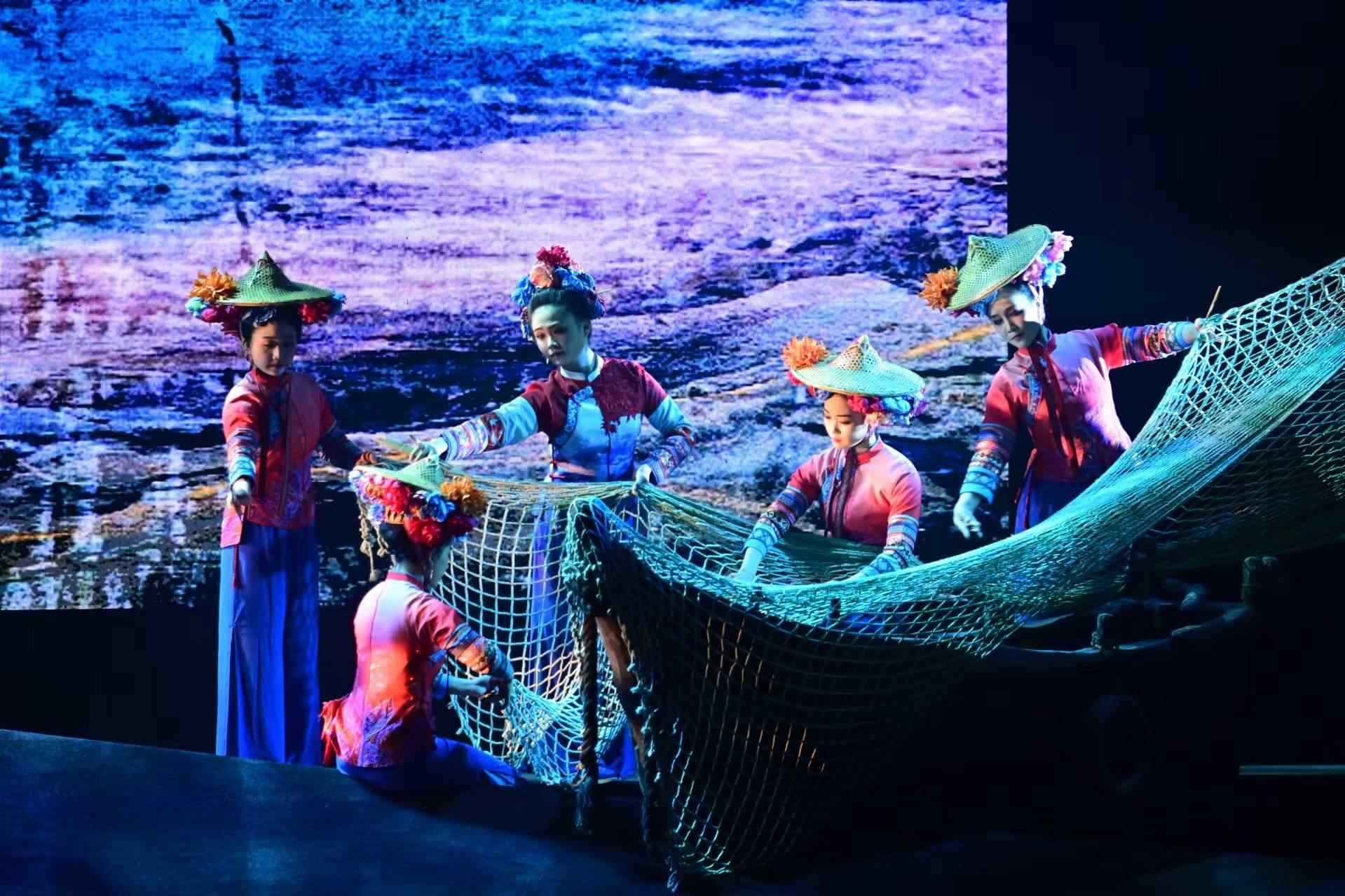 《圍頭新娘》劇照。泉州市高甲戲傳承中心供圖