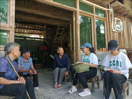 △ 2022年7月，華中師范大學(xué)生命科學(xué)學(xué)院鄉(xiāng)村振興之旅暑期實(shí)踐隊(duì)赴湖北省恩施市宣恩縣長潭河侗族鄉(xiāng)開展“生態(tài)文明助力鄉(xiāng)村振興”暑期社會(huì)實(shí)踐活動(dòng)。