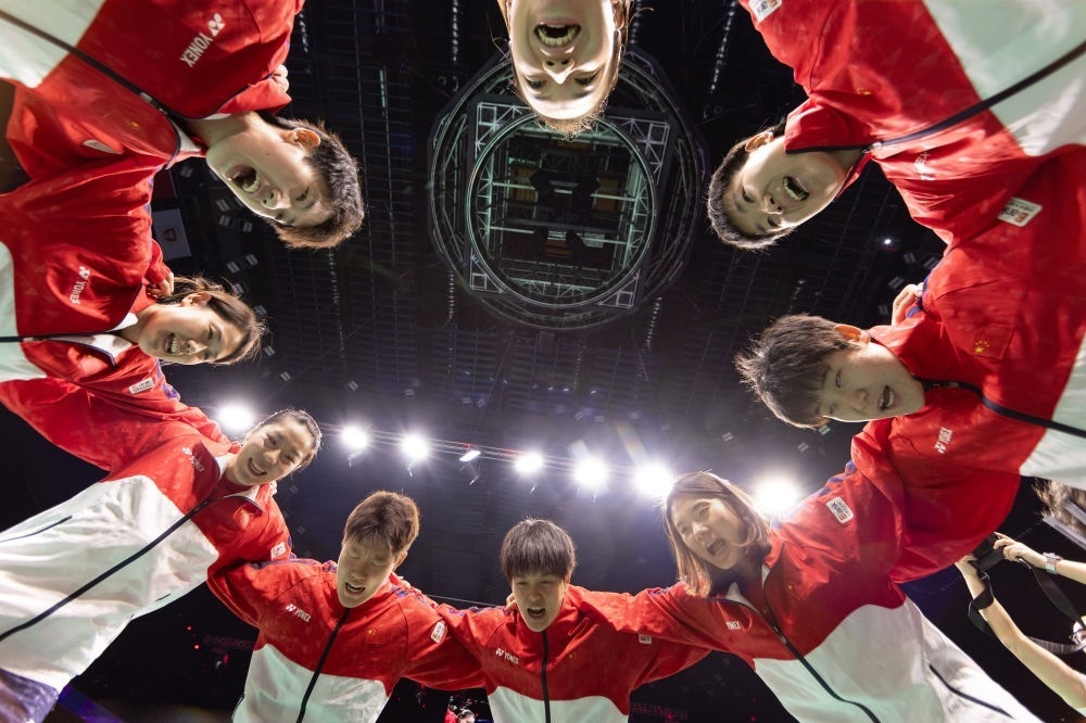 5月5日，中國隊在賽前互相鼓勵。新華社記者 江宏景 攝