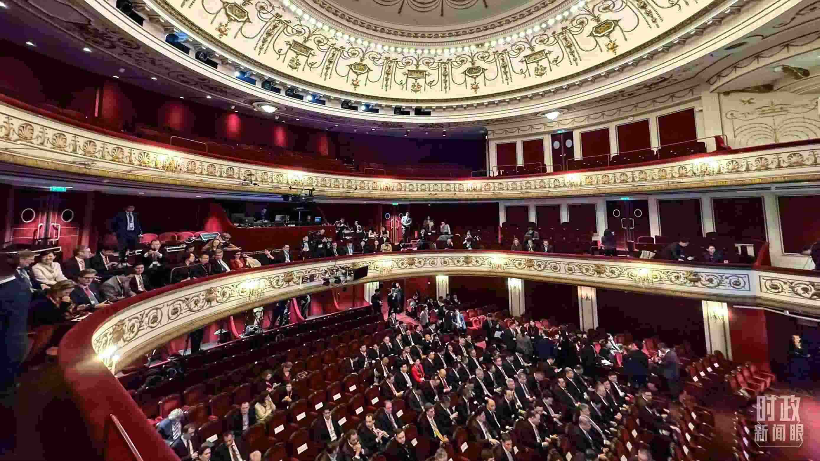 △馬里尼劇院。（總臺(tái)央視記者蔣碩拍攝）