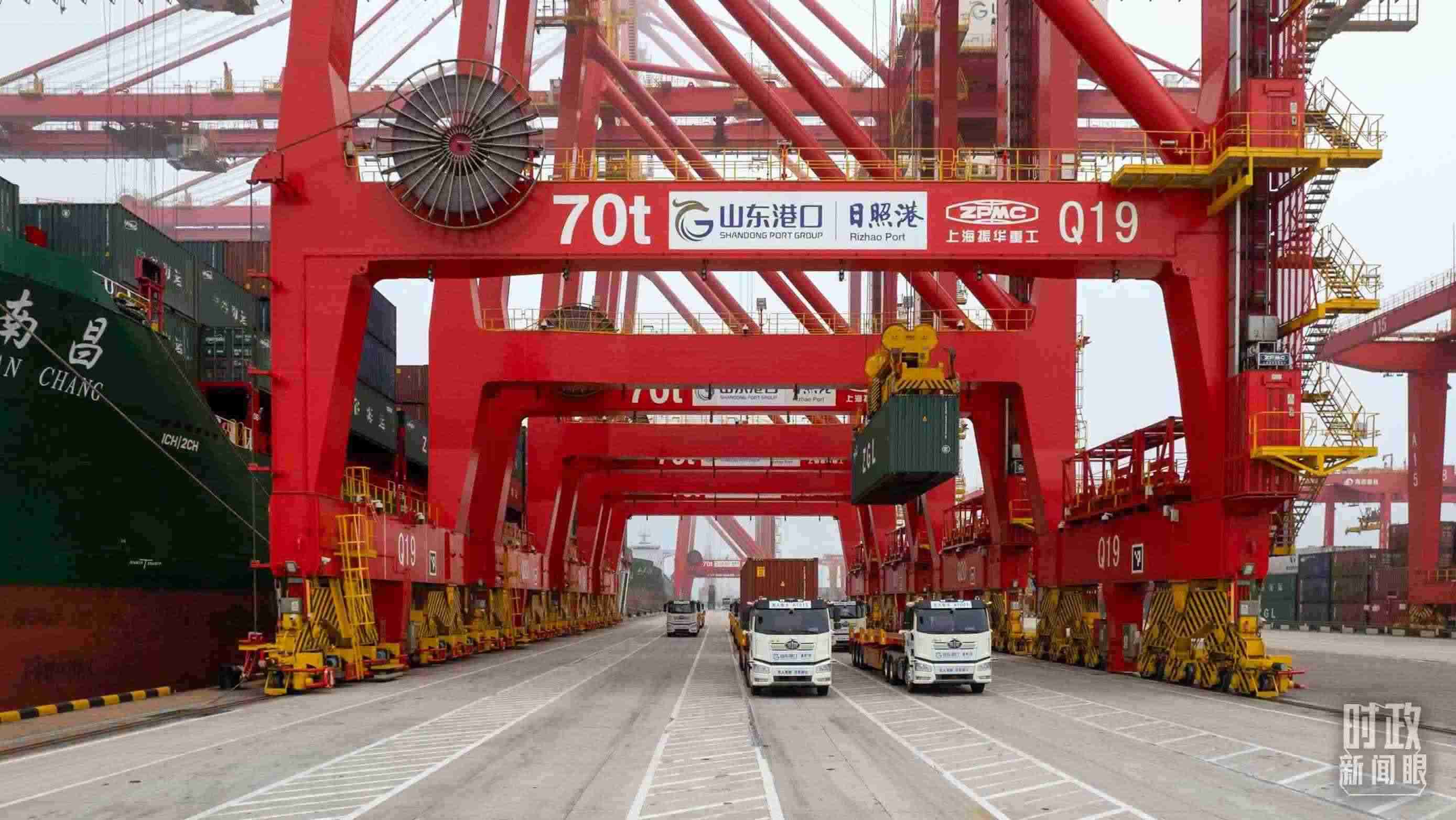 山東日照港。（總臺國廣記者李晉拍攝）