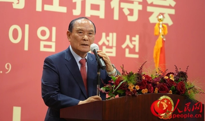 金漢圭在招待會上致辭。人民網(wǎng) 李帆攝