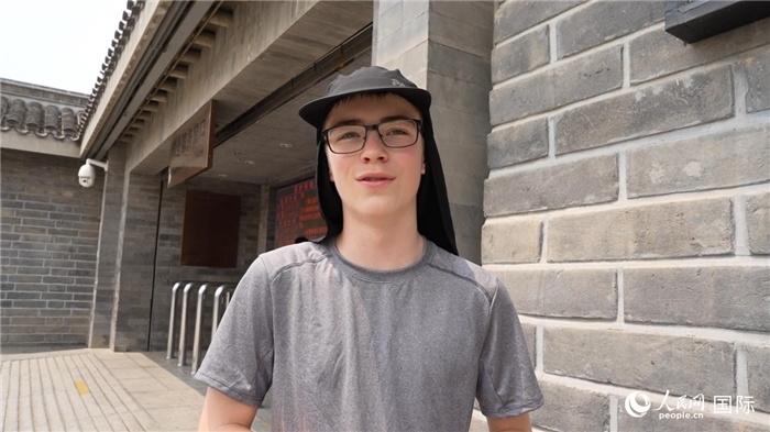 圖為德國(guó)籍游客埃里克·西伯特。人民網(wǎng)記者 吳超嵐攝