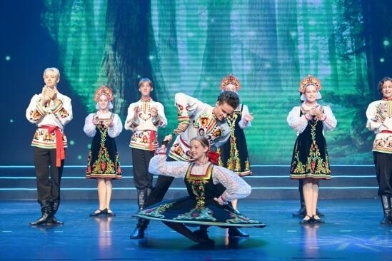 第十屆“歡動北京”開幕，12國青少年向未來問好