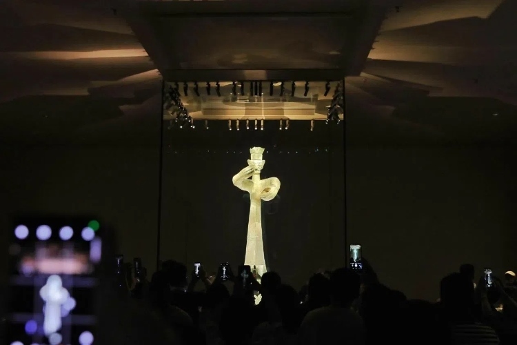 8月31日，亞洲媒體考察團參訪三星堆博物館。《中國經濟周刊》記者肖翊攝