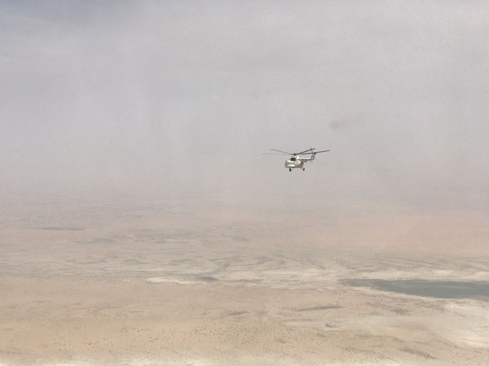 2017年8月8日，中國(guó)首支維和直升機(jī)分隊(duì)直升機(jī)飛行在蘇丹達(dá)爾富爾任務(wù)區(qū)上空。