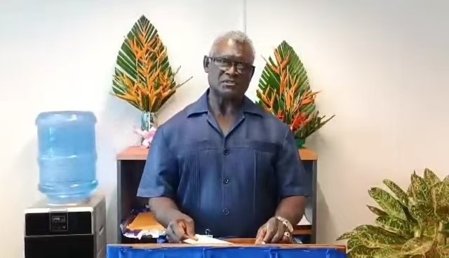 所羅門群島前總理、現(xiàn)任財(cái)政與國庫部長梅納西·索加瓦雷以視頻形式向論壇致辭（主辦方供圖）