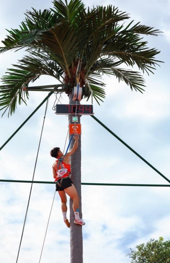 11月23日，廣東隊選手黃新鴻在比賽中。新華社記者 楊植森 攝