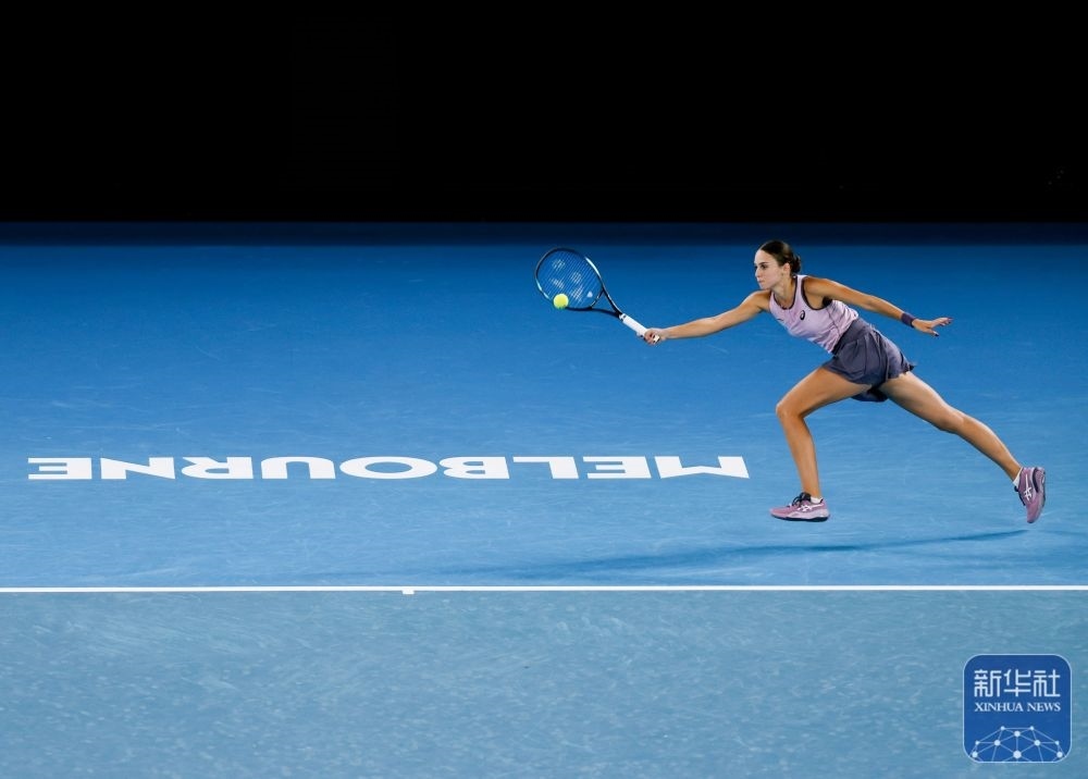 ↑托多尼在比賽中回球。新華社記者 馬平 攝