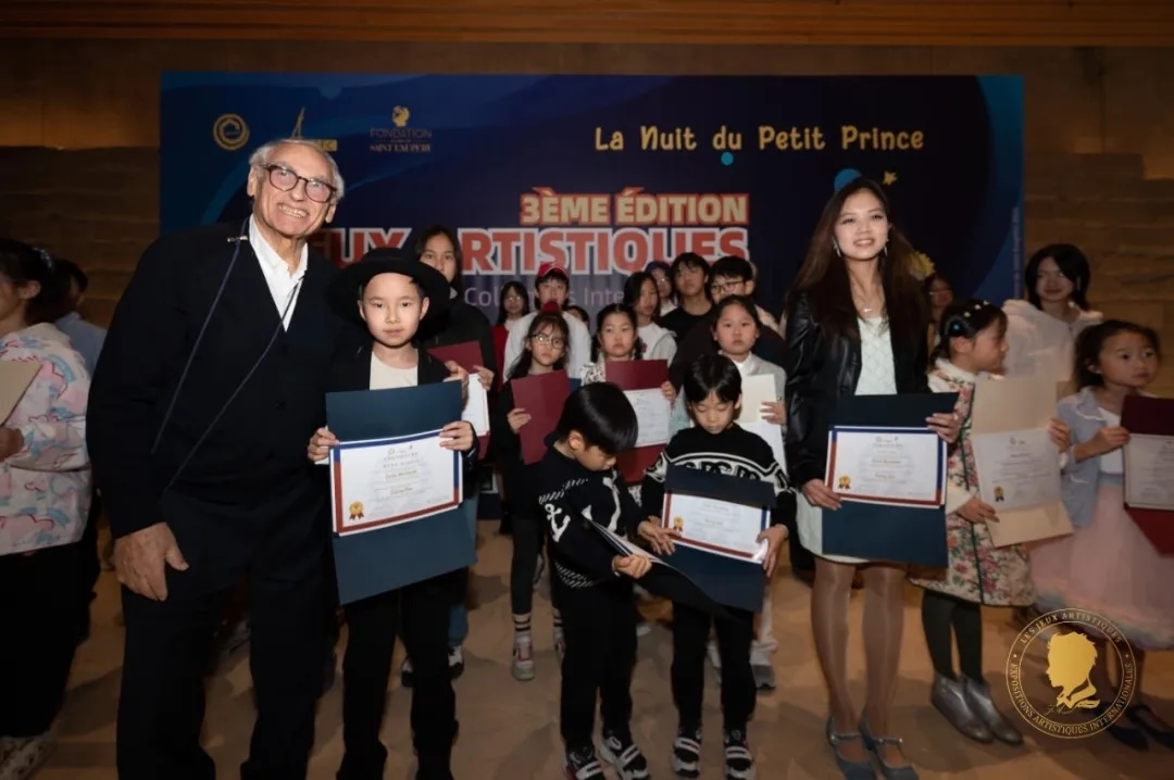 第三屆國際藝術(shù)聯(lián)創(chuàng)聯(lián)展盛大開幕。法中交流促進(jìn)會(huì)供圖