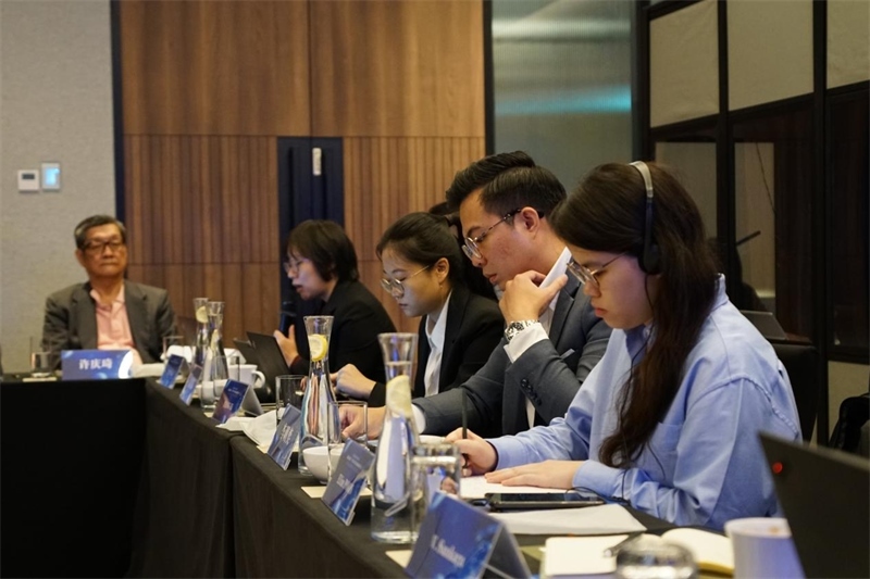 分享會(huì)現(xiàn)場，中馬兩國記者認(rèn)真記錄。林俊揚(yáng)攝