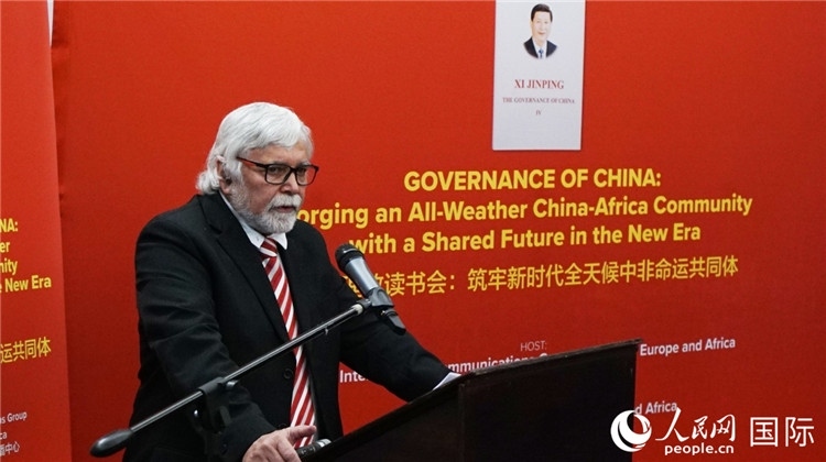 南部非洲科學(xué)、工程、技術(shù)、教育協(xié)會(huì)執(zhí)行副總裁楊煥嶺。人民網(wǎng) 劉暢攝