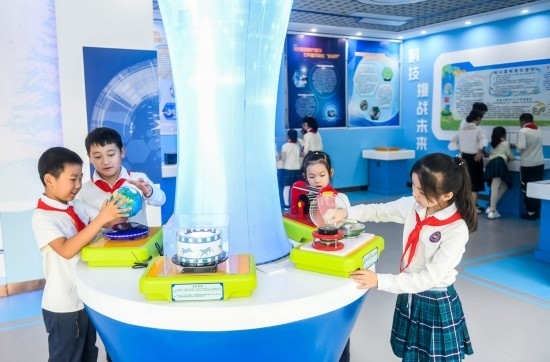 重慶高新區(qū)科學課堂。